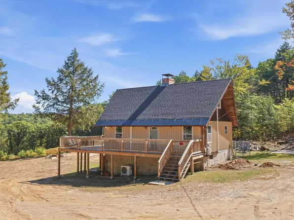 26 Algonquin Avenue, Antrim, NH 03440
