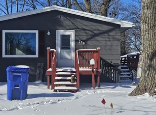 716 2nd Ave SW, Oelwein, IA 50662