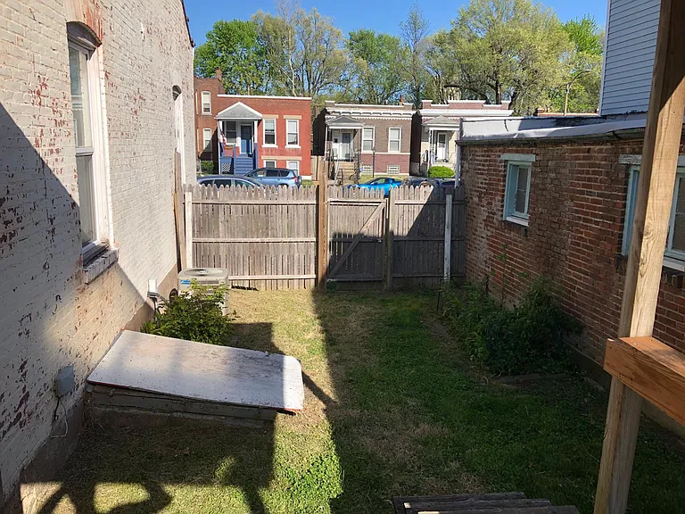 3533 S Spring Ave — Photo 25