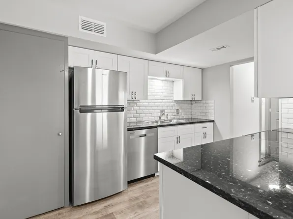 2006 Lawndale Ave APT B, Victoria, TX 77901