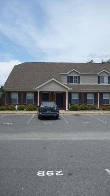 1st image of 28 Guinevere Ln Unit C