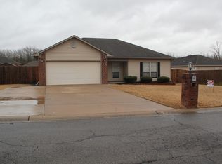 217 Weathering Cir, Austin, AR 72007