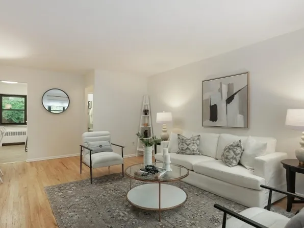 37A Sandra Circle BLDG 37A #4, Westfield Town, NJ 07090