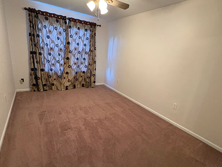628 Maple Ave — Photo 9