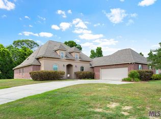 8001 Glacier Bay Dr, Denham Springs, LA 70726