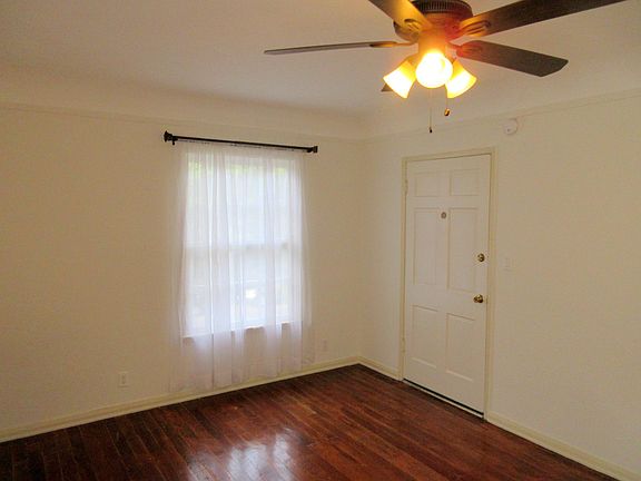 5th image of 740 S Detroit St #16