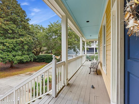 4th image of 22 Salt Creek Pl.