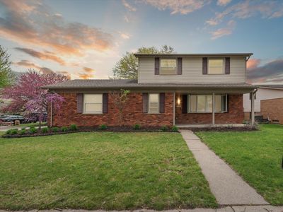 21209 Danbury St, Woodhaven, MI, 48183