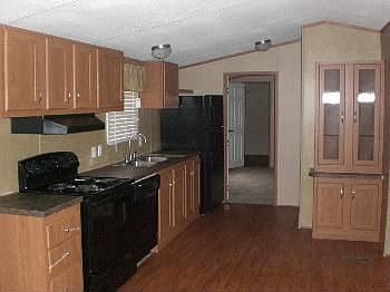 2nd image of 1307 Orchard Ln