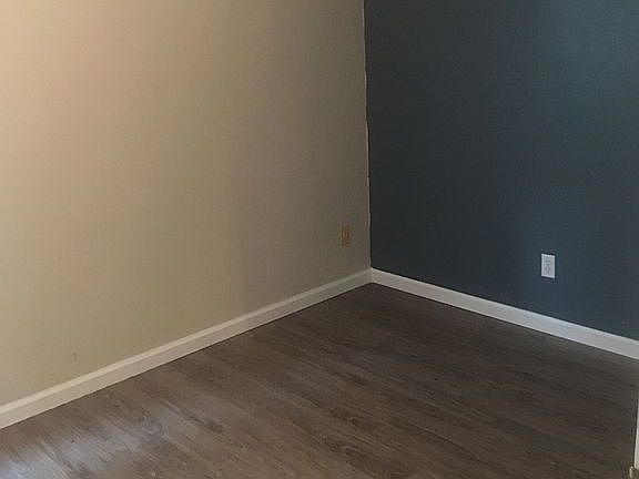 New floors second bedroom 
