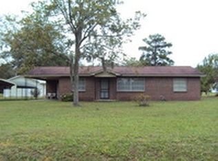 1215 Red Keen Rd, Waycross, GA 31503