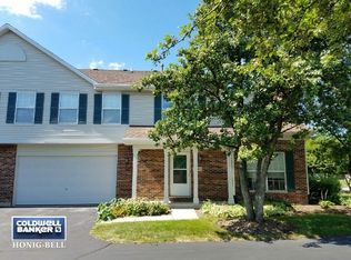 130 Cammeron Ct, Aurora, IL 60504