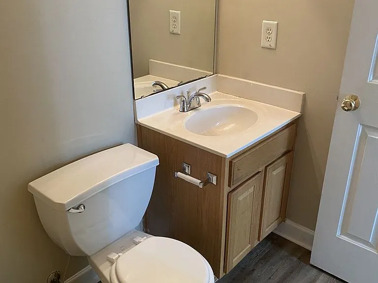 4924 Aldersbrook Dr — Photo 13