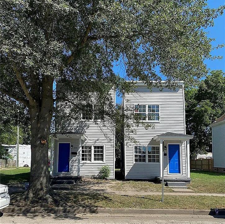 1st image of 852 A Ave
