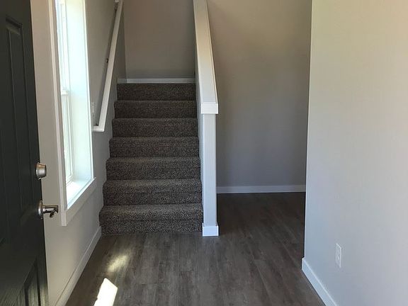 2nd image of 4808 NE 124th Ct