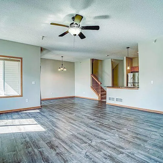 3505 Abercrombie Ln — Photo 6