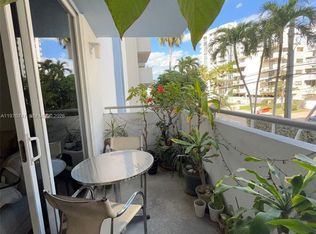 1658 Bay Rd APT 203, Miami Beach, FL 33139
