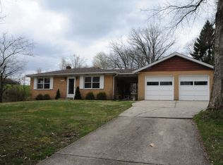 4425 Hutchinson Rd, Cincinnati, OH 45248