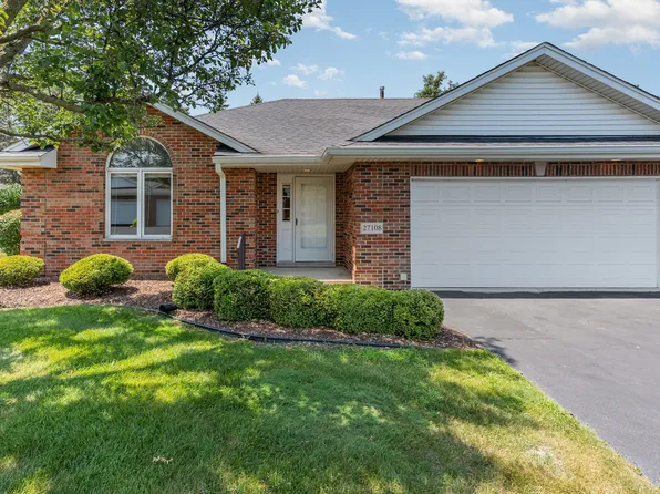 27108 S Fountainview Dr, Crete, IL 60417