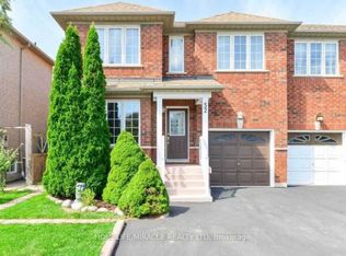 52 Wandering Trail Dr, Brampton, ON L7A 1T3