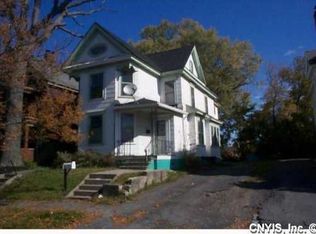 1028 Oak St, Syracuse, NY 13203