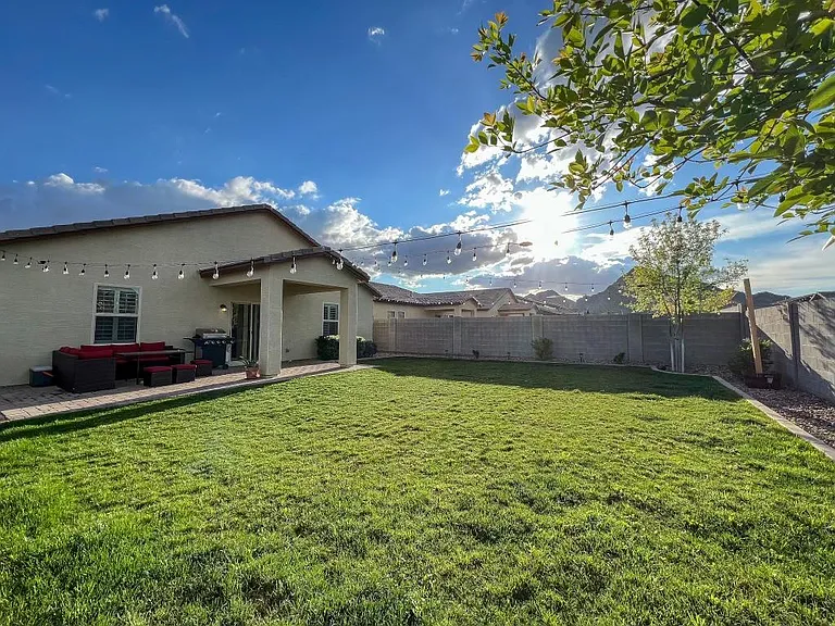 4590 W Foldwing Dr — Photo 22