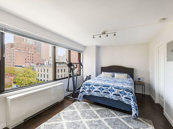 2nd image of 1010 3rd Ave #6H