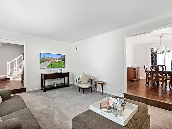 5th image of 8058 Oxbridge Dr