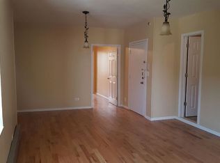 6007 Myrtle Ave, Ridgewood, NY 11385