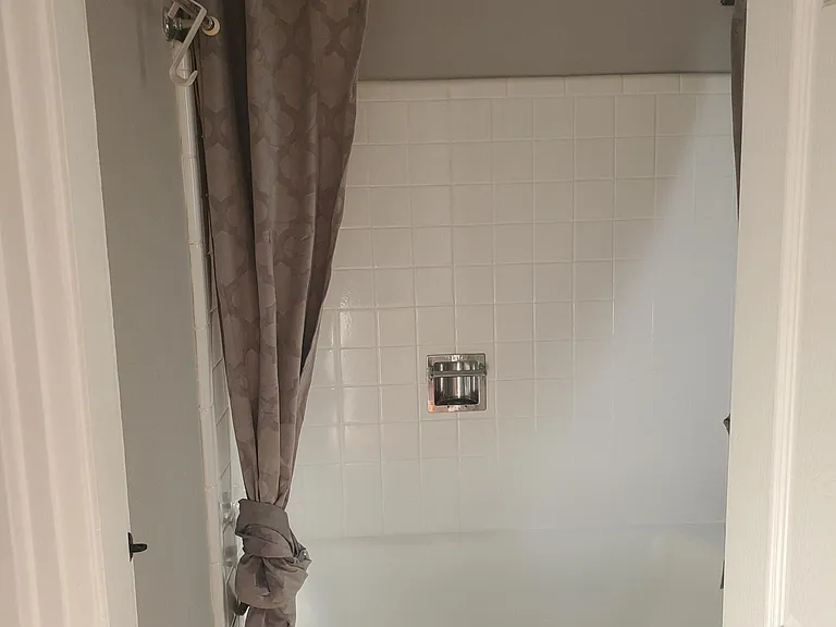 700 Hamilton Cres #1 — Photo 10
