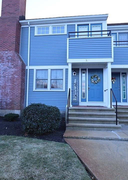 1st image of 501 Auburn St APT 507