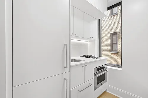 225 W 23rd St #2203G Photo 1 225 W 23rd St #2203G Photo 1