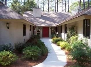 34 Brown Thrasher Rd, Hilton Head Island, SC 29926