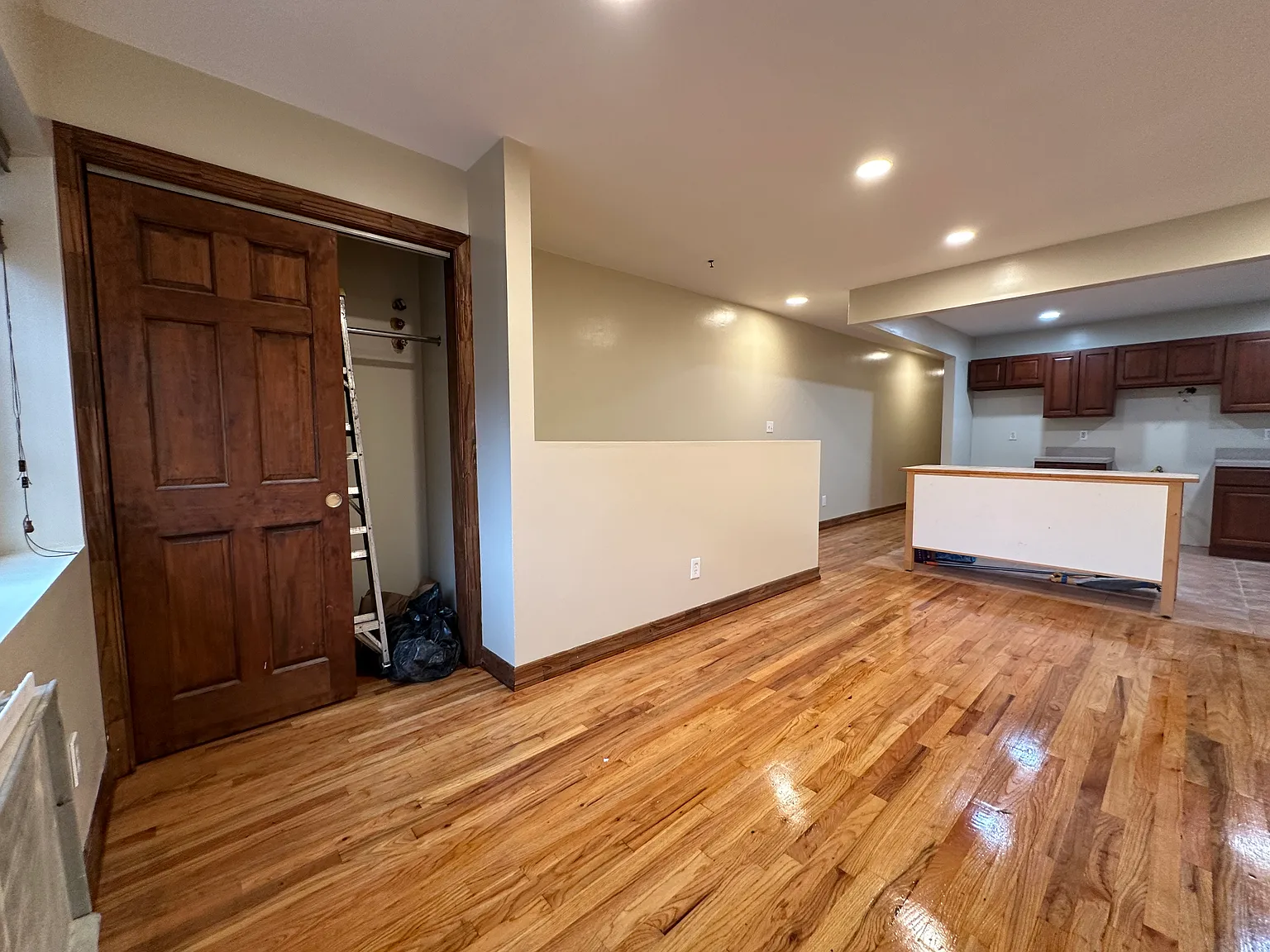 14 Van Buren Street — Photo 3
