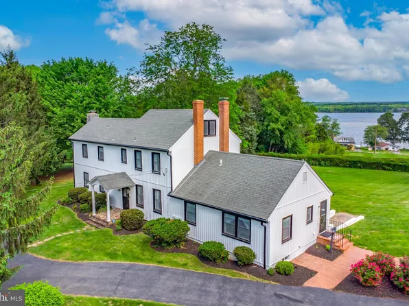 65 Hillcrest Ln, North East, MD 21901
