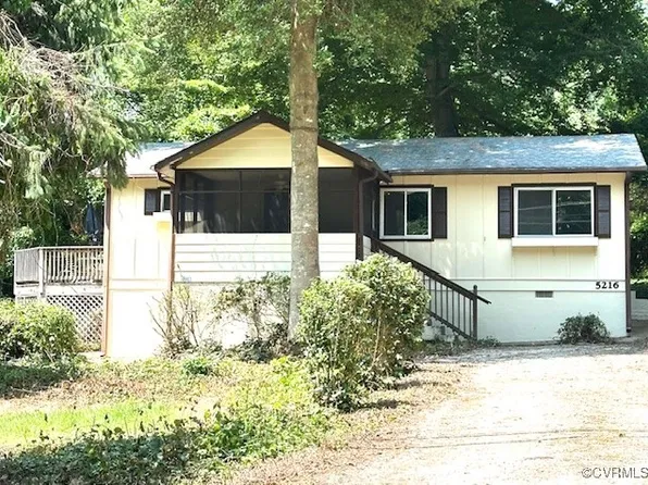 5216 Hemlock Rd, Quinton, VA 23141