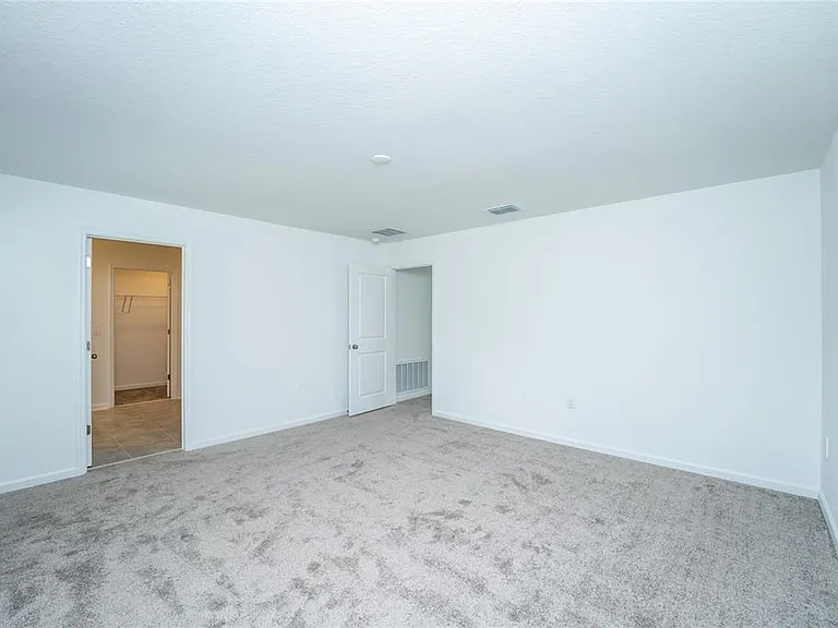 581 Bell Prairie Cir — Photo 13