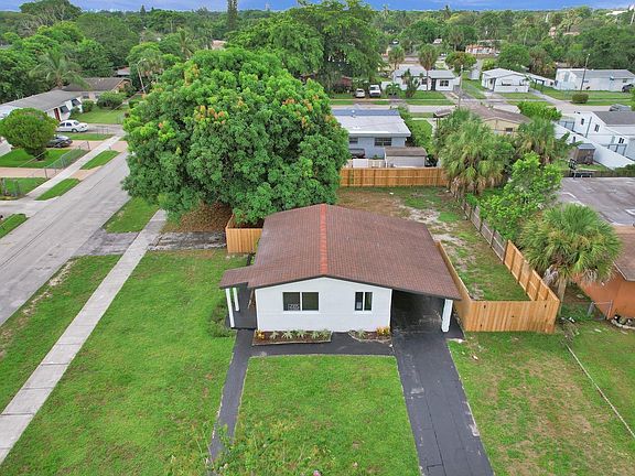 5th image of 3320 NW 9th Street