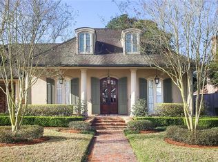 164 Commerce St, Gretna, LA 70056