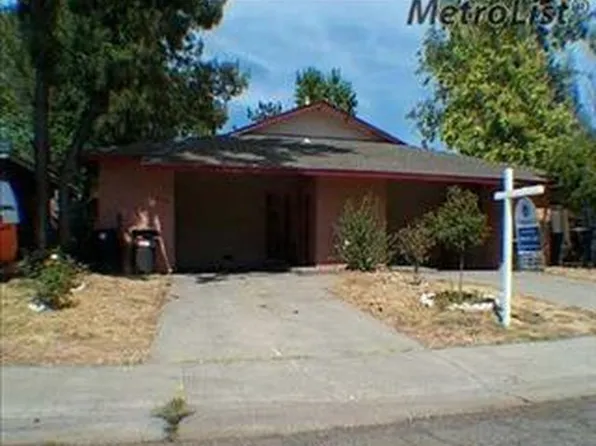 4905 Douvan Ct, Carmichael, CA 95608