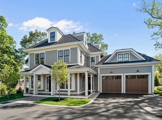 17 Lasell St, Auburndale, MA 02466