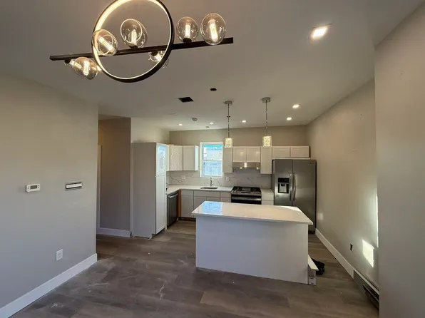 1700 77th St, North Bergen, NJ 07047