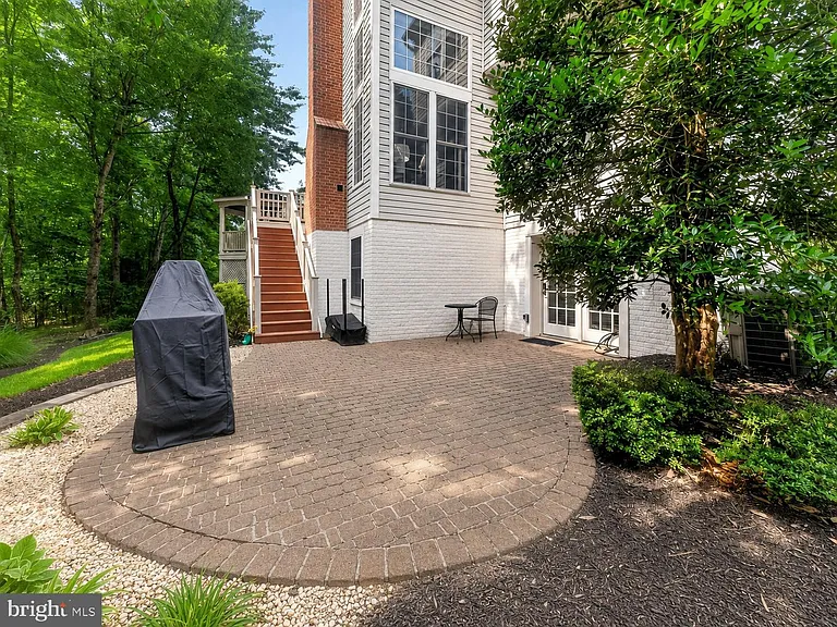 8147 Cancun Ct — Photo 58