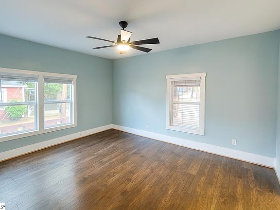 4th image of 795 Howard St