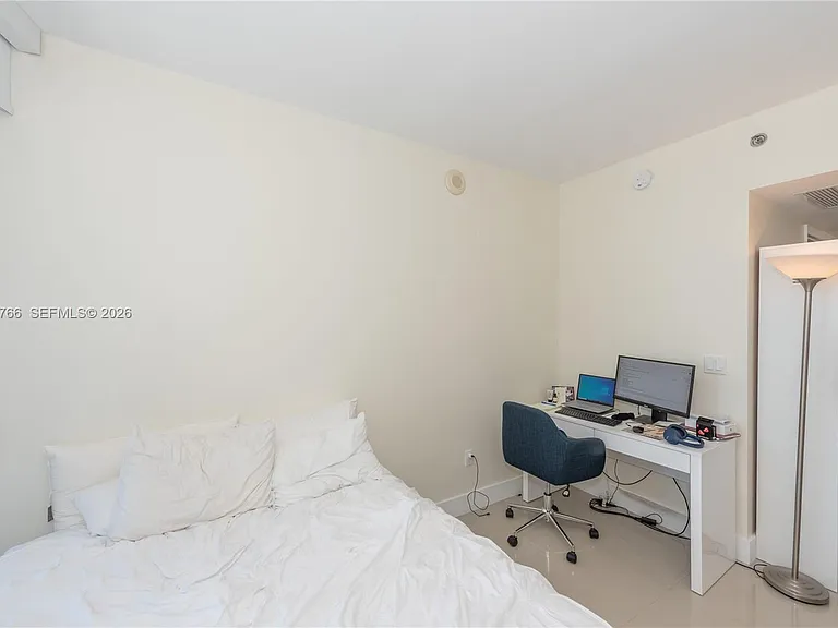 475 Brickell Ave #4213 — Photo 17