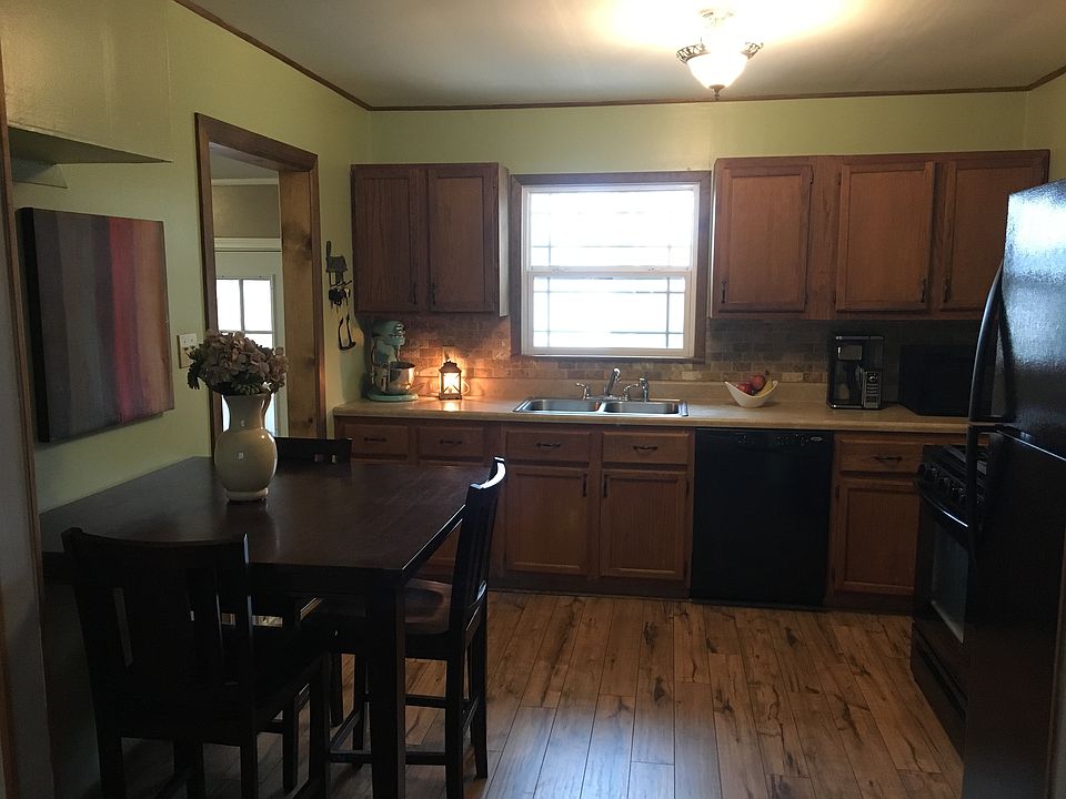 1st image of 111 Presson St
