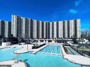 307 Yoakum Pkwy APT 302, Alexandria, VA