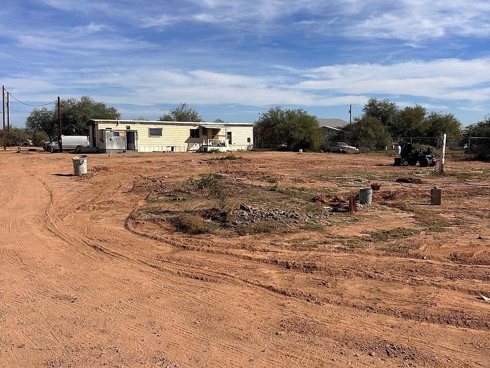 1st image of 46638 N McKenzie Road #7