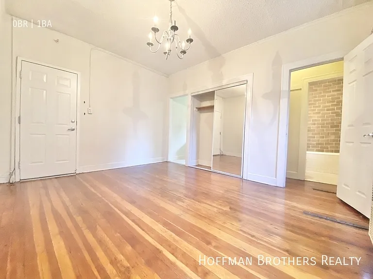 532 S Coronado St #412 — Photo 5