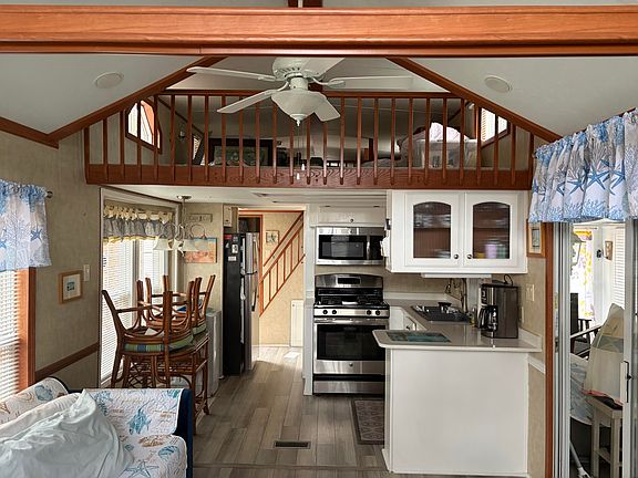 5th image of 185 Cotuit Road #HL15